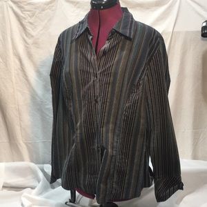 Lane Bryant Button Up Embroidered Dress Shirt Women’s Size 18/20